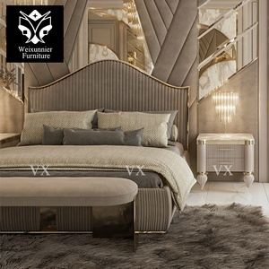 <span class=keywords><strong>Lit</strong></span> King Size Personnalisé <span class=keywords><strong>de</strong></span> Luxe en <span class=keywords><strong>Velours</strong></span> Doux, Design Italien, avec Cadre Doré en Acier Inoxydable, Tête <span class=keywords><strong>de</strong></span> <span class=keywords><strong>Lit</strong></span> Haute et Mousse Haute Densité - Product Image 6