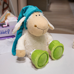 Juguete de peluche de oveja soñoliento al por mayor <span class=keywords><strong>y</strong></span> almohada de oveja de piel de <span class=keywords><strong>lobo</strong></span> regalo de cumpleaños con relleno de algodón PP sombrero muñeca de oveja - Product Image 3