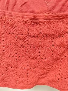 Top elegante tejido a mano de lana/nailon tejido a ganchillo con pantalones en intrincado patrón floral estilo casual logotipo frontal - Product Image 5