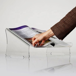 Venta al por mayor: Atril de escritura acrílico Yageli personalizable en color y forma, con superficie inclinada, soporte para libros. OEM/ODM disponible. MOQ 50 unidades. - Product Image 6