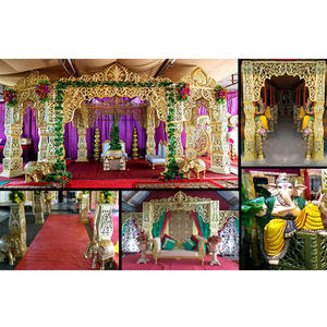 Mandap de Fibra Dorada para Bodas con Temática Bollywood, Exclusivo en el Reino Unido, Mandap de Fibra Dorada para Bodas Estilo Bollywood Maharani, Mandap Dorado para Bodas en Estados Unidos - Product Image 1