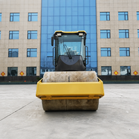 Compacteur routier YSW206A de 6 tonnes avec système de vibration hydraulique et force de 78 KN