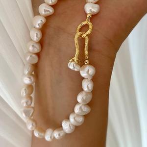 Collar de Perlas de Agua Dulce Barroco Retro Francés, Cadena de Clavícula de Plata Rota Natural, Versátil y Elegante - Product Image 3