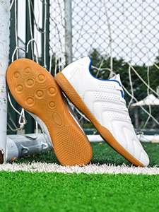 <span class=keywords><strong>Scarpe</strong></span> <span class=keywords><strong>da</strong></span> Futsal Nere e Bianche IC - Tacchetti <span class=keywords><strong>da</strong></span> <span class=keywords><strong>Calcio</strong></span> Traspiranti ad Asciugatura Rapida con Suola Piatta <span class=keywords><strong>per</strong></span> Allenamento Quotidiano OEM/ODM - Product Image 2