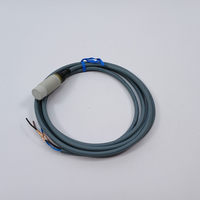 Nouveau et original Capteur EI1808PPOPS en stock dans l'entrepôt Contrôleur de programmation PLC