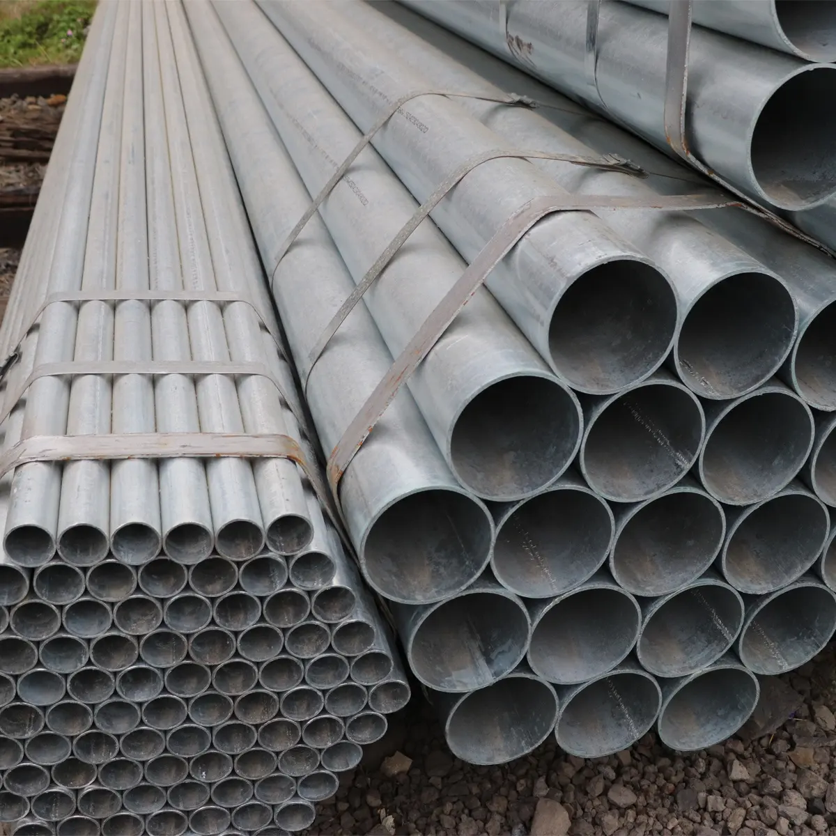 YQF shs 40x40 square tube pipe hot dipped galvanized p galvanized steel frame tent tube 3 way canopy pipe