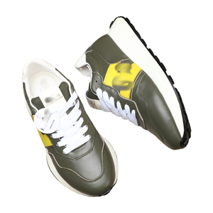 Зеленые кожаные кроссовки с желтой полосой в стиле ретро для мужчин, повседневная обувь для бега - Product Image 3