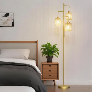 Lampe de sol industrielle en laiton, hauteur réglable, source de lumière LED, abat-jour beige, pour salon, chambre, bureau - Product Image 2