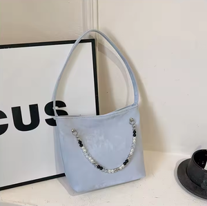 กระเป๋าถือสะพายไหล่ผู้หญิงแฟชั่นปี 2026 รุ่น Candy ZIP กันน้ำ ทำจากวัสดุ PU  แบบสะพายใต้วงแขน  ดีไซน์เก๋  ทรงถัง  พร้อมลวดลายเฉพาะตัว - Product Image 6