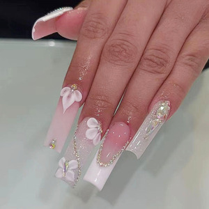 Lujosas <span class=keywords><strong>uñas</strong></span> de princesa hechas a mano Increíbles palos de <span class=keywords><strong>uñas</strong></span> falsas de empuje Diseño elegante <span class=keywords><strong>para</strong></span> aplicación <span class=keywords><strong>en</strong></span> los dedos - Product Image 1