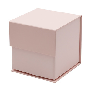 Small cube luxury pink rigid magnetic closure retail gift box for candle packaging