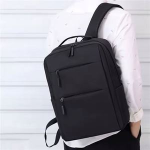 Mochila Personalizada con Logotipo para Hombres de Negocios, Estudiantes, de Poliéster, Impermeable, con Puerto USB, para Viajes, Diseño de Mochila Escolar para Laptop - Product Image 1
