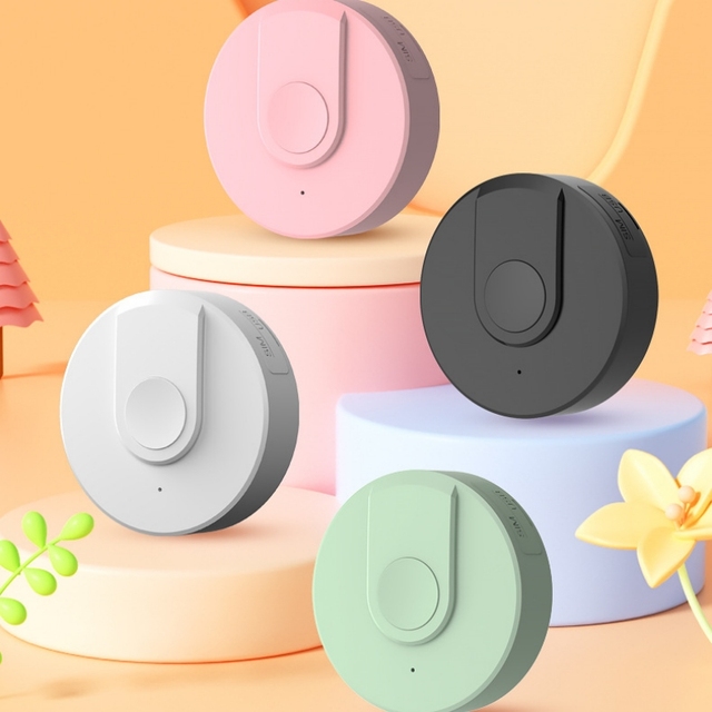 Wholesale 4G Kid Tracker Anti-Lost Device With GPS Beidou SOS Alarm Round Badge for Children Students Elderly