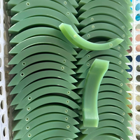 Pièces de traitement en POM isolant, résistantes aux hautes températures et à une résistance à la traction de 320 MPa, personnalisables en différentes formes