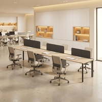 Poste de travail modulaire en bois au design moderne avec écran de séparation pour bureaux commerciaux, immeubles et écoles