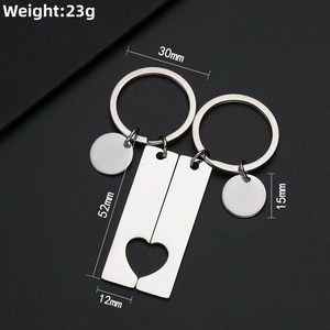 Porte-clés <span class=keywords><strong>mousqueton</strong></span> vintage en gros, motif dessin animé, poli miroir, en acier inoxydable irrégulier, personnalisable avec logo gravé au laser - Product Image 3