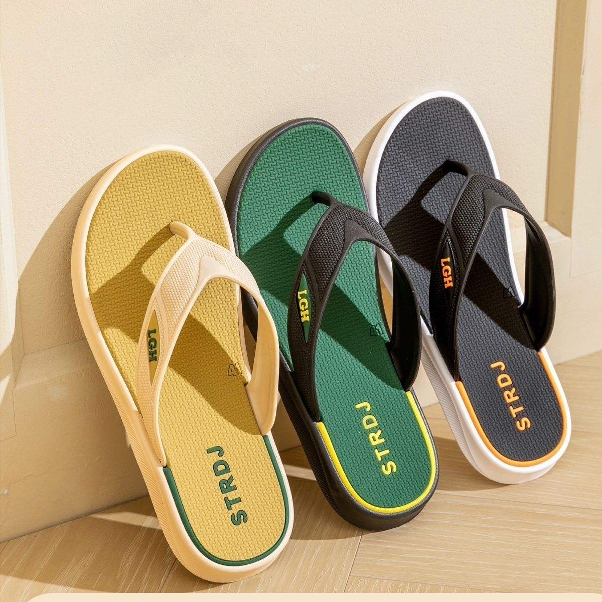 Summer Slippers Mens Trending Slippers Flip Flop Men Slippers