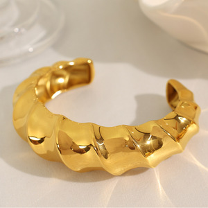 Fashion <b>Bangle</b> Zinc Alloy Irregular Open Cuff <b>Bracelet</b> For Women Luxury Statement Jewelry - Product Image 3