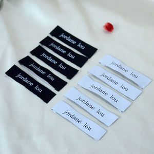 Etiqueta Tejida de Damasco de Alta Densidad Personalizada, Material de Algodón de Alta Calidad, Marca Ecológica, Ropa Privada, Trajes de Baño - Product Image 1