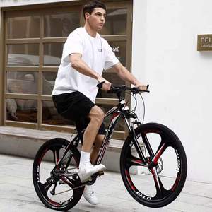 Vélo de montagne cruiser de haute qualité 26 pouces, cadre personnalisé 21 vitesses, freins à disque, facile à transporter, nouveau style, selle confortable et abordable. - Product Image 1