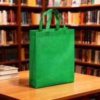Sac fourre-tout vert uni non tissé recyclable avec poignée en tissu intégrée, sac de transport écologique réutilisable pour vêtements