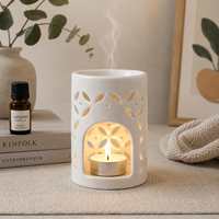 En gros, Brûleur d'huiles essentielles en céramique blanche ajourée, chauffe-cire et porte-bougie chauffe-plat pour la décoration intérieure