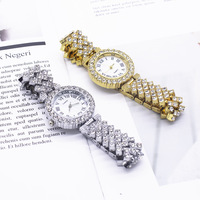 Montres de mode pour femmes, ensemble montre et bracelet, idéal pour décorer les fêtes et les rassemblements