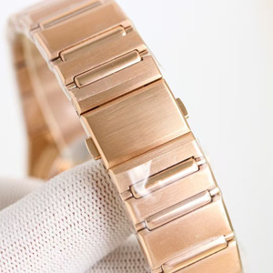 Nuevo Reloj de Negocios para Hombre, Elegante y de Gran Venta, con Correa de Acero en Oro Rosa, Cristal de Zafiro Azul y Reserva de Energía - Product Image 5