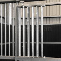 Panneau frontal de box à chevaux QIQIAN de luxe à toit plat, cadre en acier thermolaqué, remplissage en bois et bambou, panneau modulaire pour écurie