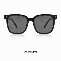2129DTYJ lunettes de soleil polarisées pour hommes nouveau modèle à la mode cadre noir UV400 lentilles gris parasol lunettes pour la conduite