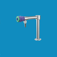 Robinet d'eau industriel simple avec tête en céramique, valve à col de cygne pivotante à 360° pour hôpital et école