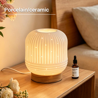 Brûleur d'arômes électrique en céramique sur support en bois, fait main, personnalisé, pour aromathérapie, décoration intérieure, diffuseur de parfum et assainisseur d'air