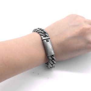 Yunnique Pulsera de cadena de plata tibetana con cierre magnético unisex, diseño geométrico, joyería de moda - Product Image 4