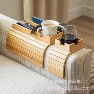 Plateau de canapé en bambou pliable avec porte-gobelet pour le salon - Product Image 2