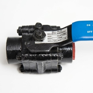 Válvula de Bola Industrial de Acero al Carbono A105, Válvula de Aislamiento Manual de Tres Piezas de Alta Presión - Product Image 3