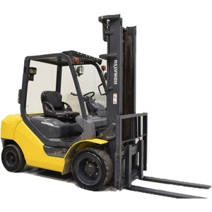 Chariot élévateur FD30 d'origine japonaise remis à neuf, prêt à l'emploi pour la manutention de matériaux de construction en usine - Product Image 1