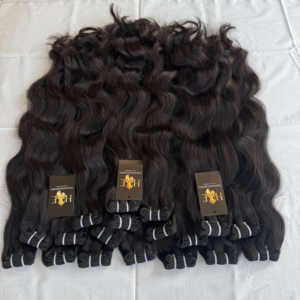 Proveedores de cabello humano de visón crudo indio Proveedores de cabello de estilo natural de onda profunda suelta y súper onda sin procesar - Product Image 2