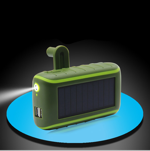 Banco de Energía Solar Portátil con Manivela, Doble Salida USB, Luz LED, 6000mAh, Cargador de Polímero de Litio, Uso en Exteriores, Resistente al Agua - Product Image 4
