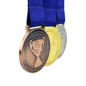 Goedkope Voetbalmedaille En Trofeeën, Sportbekers Trofeeën Sport Metalen Emaille Souvenir Marathon Medaille Aangepaste Medaille Bronzen Geschenk Europa - Product Image 2