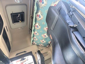 Used Shacman Delong X6000 6x4 Tractor Truck Second Hand Heavy Duty Truck Head - Product Image 5