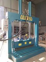 Machine de découpe hydraulique pour caoutchouc de pneu, machine de découpe à portique pour nylon et plastique, machine de découpe verticale pour sacs de 1 tonne