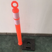 Poteau de signalisation routière en composite haute visibilité de 106 cm, robuste, pour la construction routière et les parkings