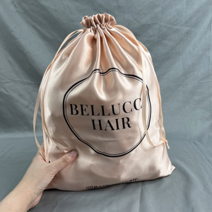 Bolsas de Satén Rosa Nude Personalizadas con Cordón, Bolsa de Satén de Seda con Logotipo Impreso en Negro para Empaque de Pelucas, Bolsa de Regalo para Almacenamiento de Extensiones de Cabello - Product Image 4