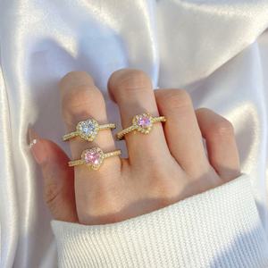 Anillos de Compromiso con MOQ Bajo, Chapados en Oro, con Circonita Cúbica y Piedra Lunar, Anillo de Corazón Moderno para Mujer, Regalo - Product Image 5