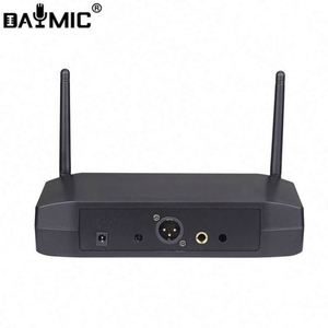 Micrófono Inalámbrico VHF de Mano AOSHEN de 4 Canales para Karaoke y Canto en Casa - Product Image 5