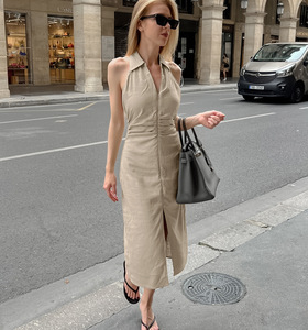 <span class=keywords><strong>Abito</strong></span> Estivo da Donna in Cotone e Lino, Monocolore, Senza Maniche, con Collo <span class=keywords><strong>Halter</strong></span>, Schiena Scoperta, Spacco Frontale, <span class=keywords><strong>Plissettato</strong></span>, Casual, Sexy, Aderente - Product Image 3