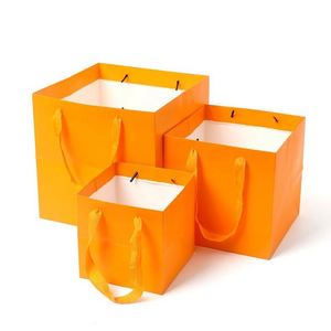 Bolsas de Papel de Compras Reutilizables de Lujo en Varios Tamaños y Colores para Bodas, Regalos y Fiestas - Product Image 3