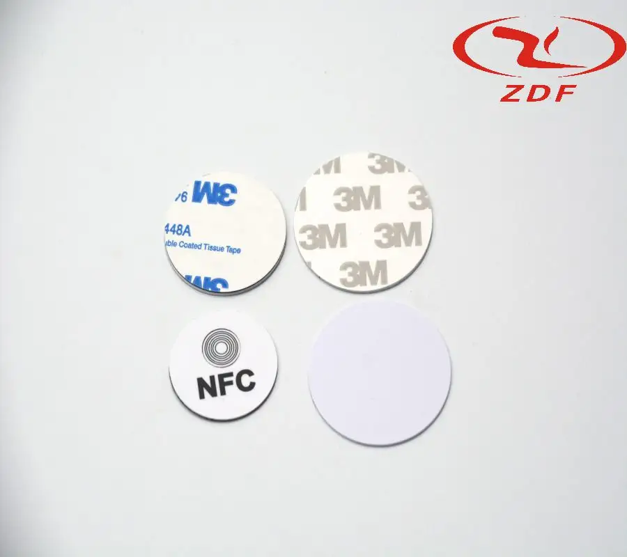 Trắng trống PVC thẻ kinh doanh máy in phun có thể in NFC thẻ với 213 chip tùy chỉnh in offset nhãn từ sản phẩm nhựa