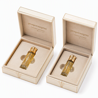 Boîte de parfum de luxe en crème avec design éventail en feuille d'or et fermeture à bouton doré, logo personnalisé, emballage cadeau