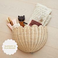 Keranjang anyaman rotan dinding bergaya scalloped langsung dari pabrik, untuk menyimpan bunga, hadiah, atau barang lainnya di dapur.
